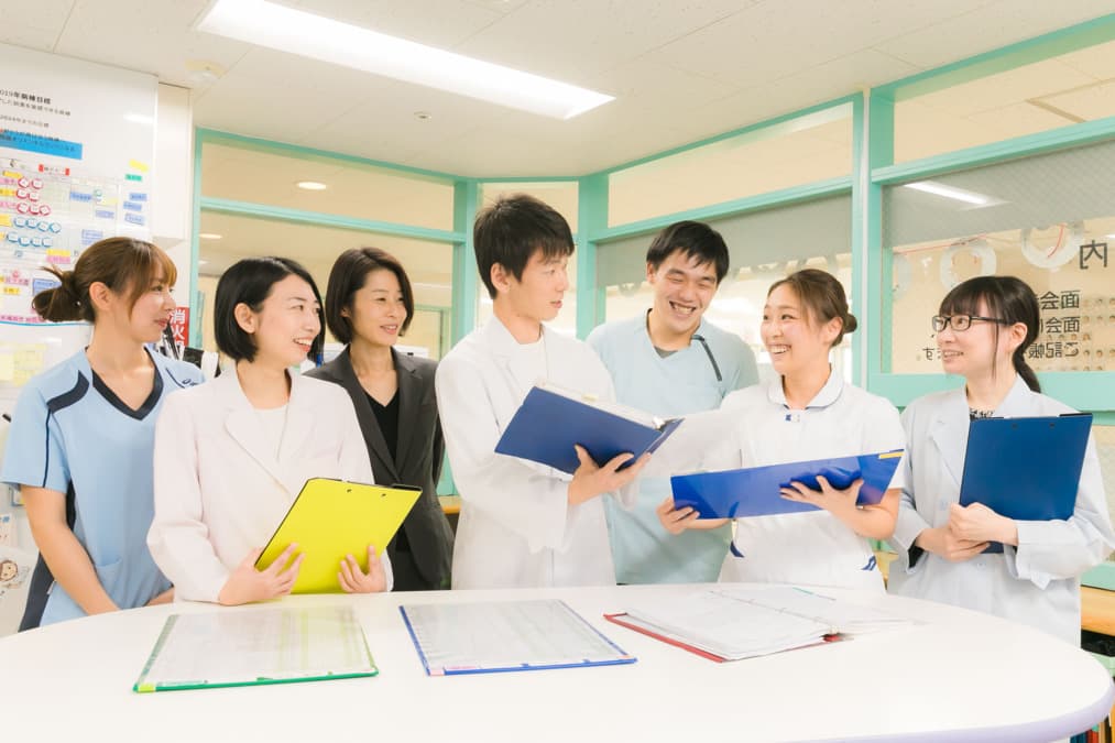 神奈川で数少ない介護医療院のある病院／摂食嚥下リハが病院の強み！／多職種による摂食嚥下リハチームが積極介入中◎